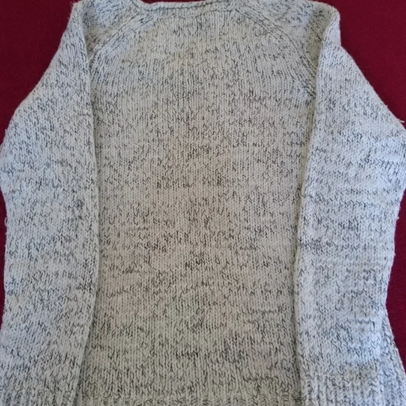 Loft pattern sweater - Picture 3 of 4